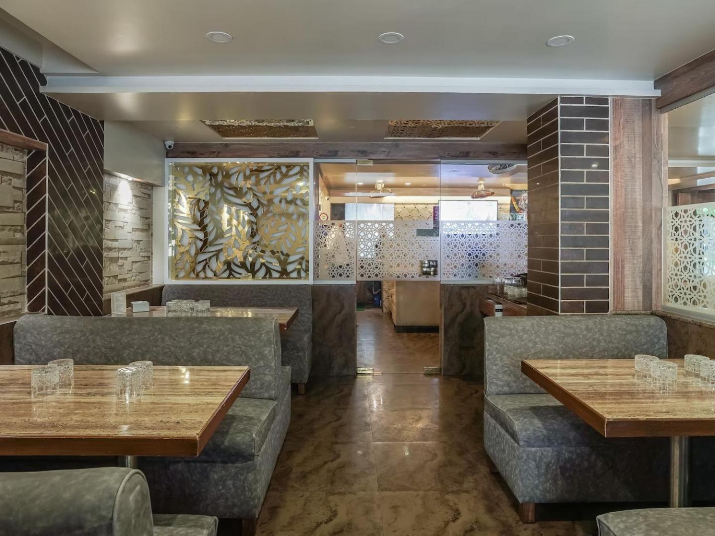 Hotel Radana Vashi Navimumbai Νάβι Μουμπάι Εξωτερικό φωτογραφία